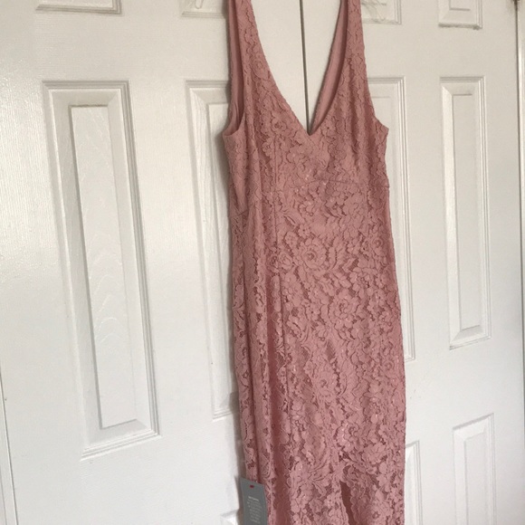 Long lace LeChateau NWT dress - Picture 3 of 7